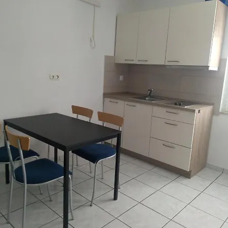 Apartman By The Sea Kampor, Rab - 18268 *