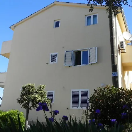 Apartamento By The Sea Kampor, Rab - 18268 Kampor